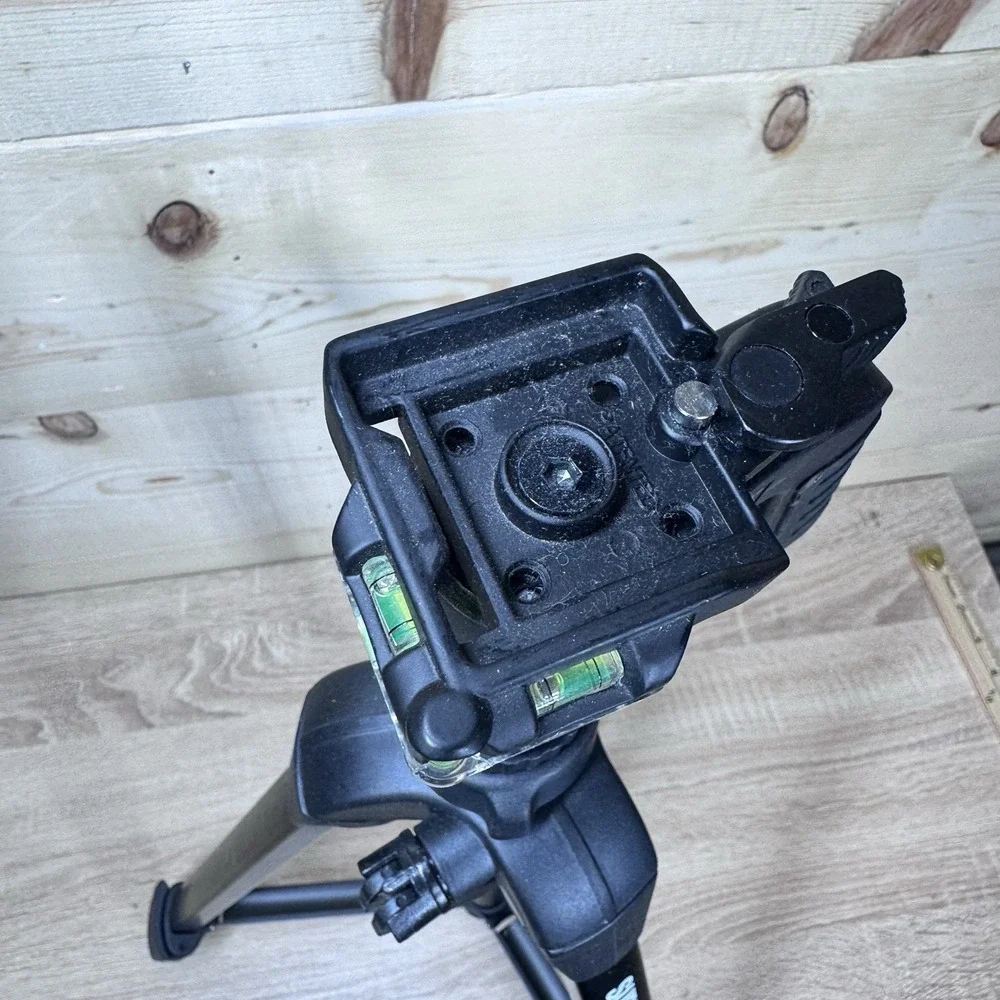 Sunpak PlatinumPlus 6000GT Tripod 61 In Camera Video Stand 6.6 Lb Load